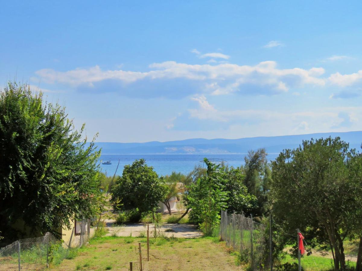 Seaside Apartment Omiš Esterno foto