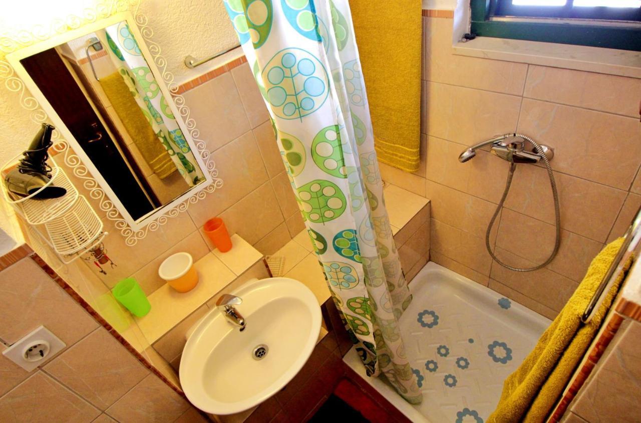 Seaside Apartment Omiš Esterno foto